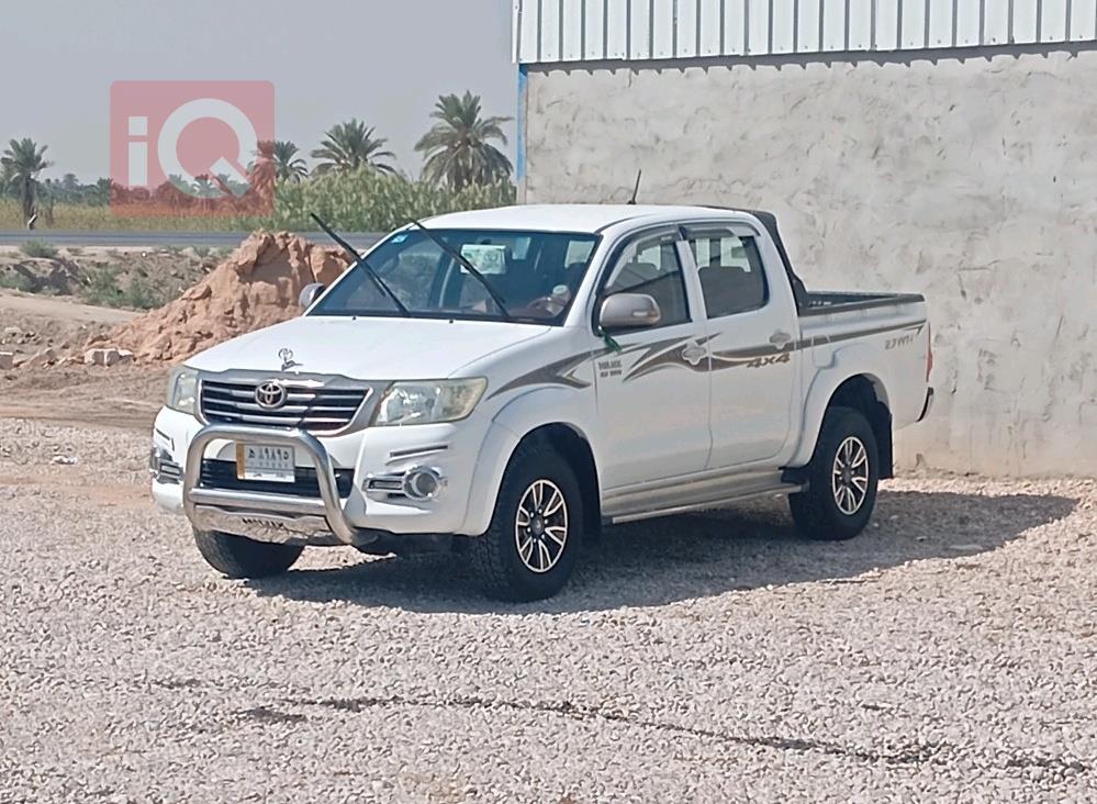 تويوتا هايلوكس